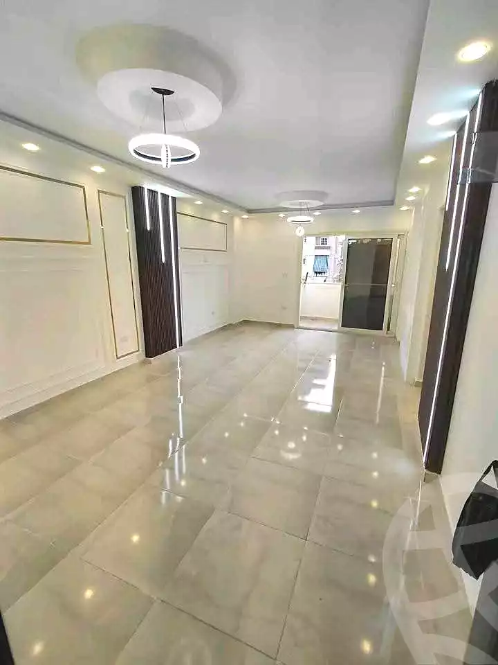 https://aqarmap.com.eg/ar/listing/6831573-for-sale-alexandria-sydy-bshr-sydy-bshr-bhry-gamal-abd-el-nasir-st