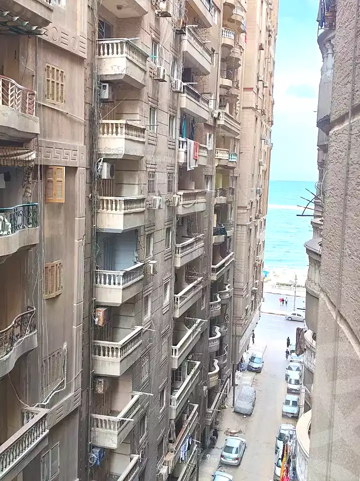 https://aqarmap.com.eg/ar/listing/6831727-for-sale-alexandria-el-mandara-alex-el-mandara-bahri
