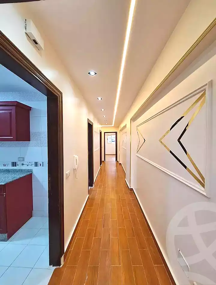https://aqarmap.com.eg/ar/listing/6831816-for-sale-alexandria-sydy-bshr-sydy-bshr-bhry-shr-mhmwd-l-yswy