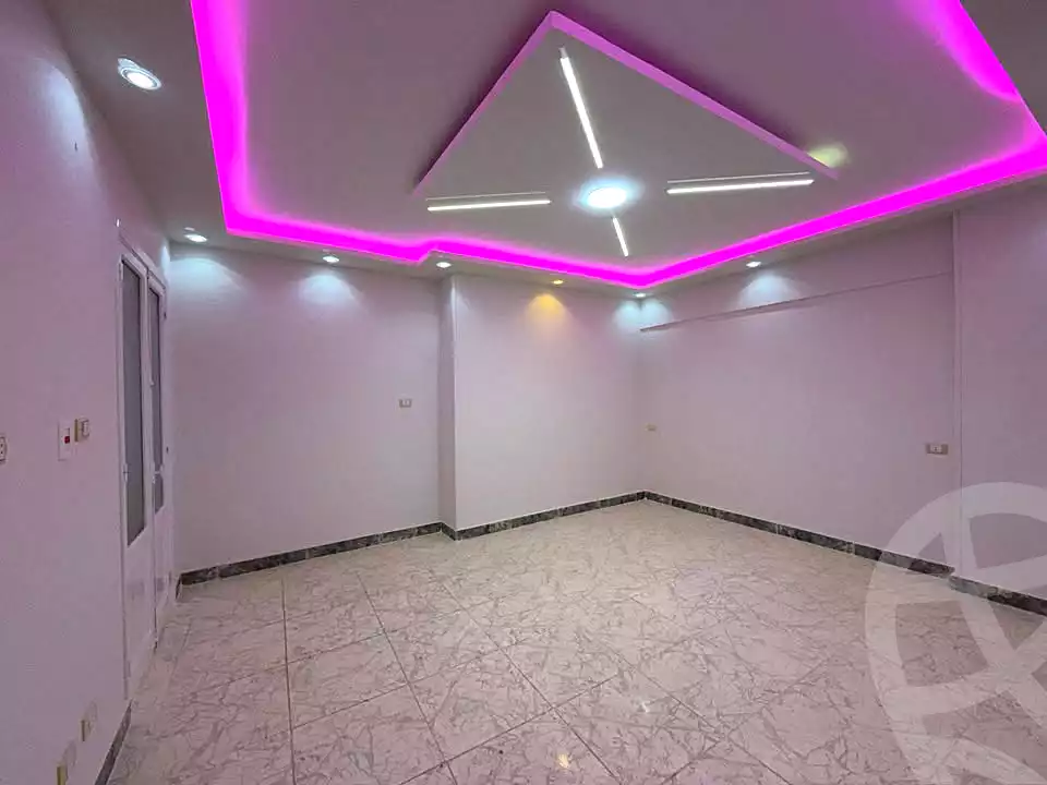 https://aqarmap.com.eg/ar/listing/6831859-for-sale-alexandria-sydy-bshr-sydy-bshr-qbly-street-24