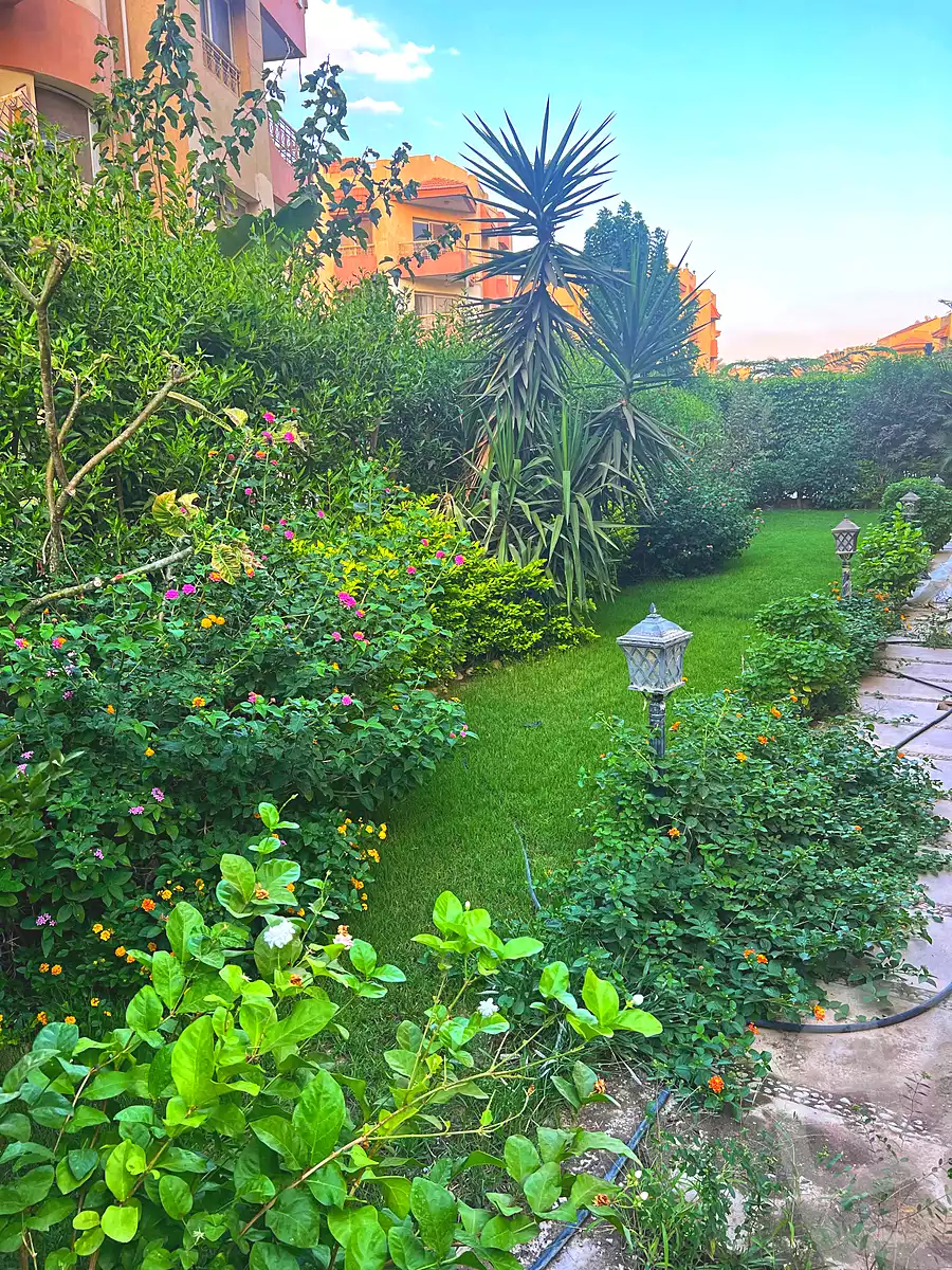 https://aqarmap.com.eg/ar/listing/6664959-for-rent-cairo-el-sheikh-zayed-city-compounds-opera-city
