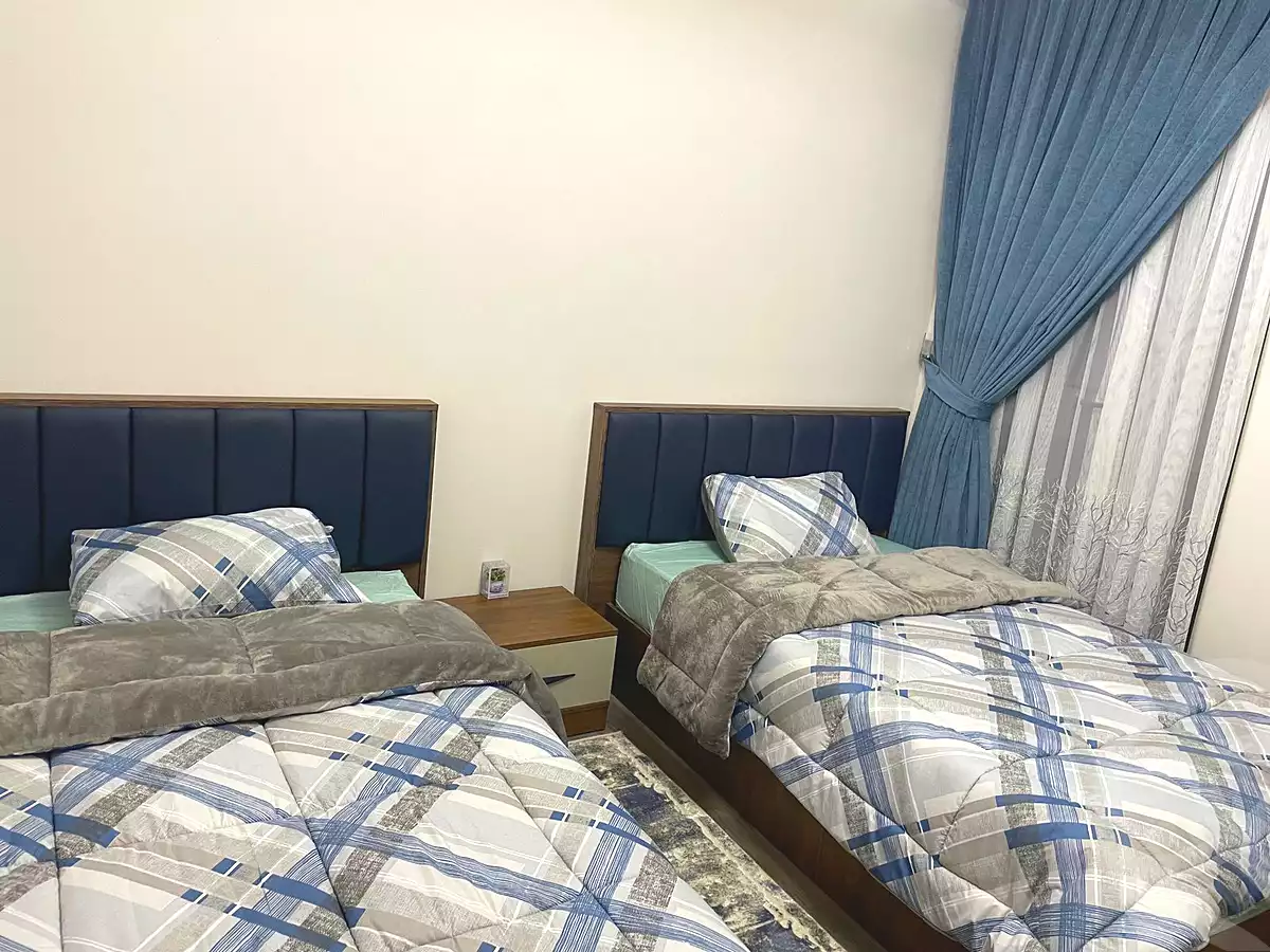 https://aqarmap.com.eg/ar/listing/6831976-for-rent-cairo-el-sheikh-zayed-city-compounds-zyd-wr-llttwyr-z-tower