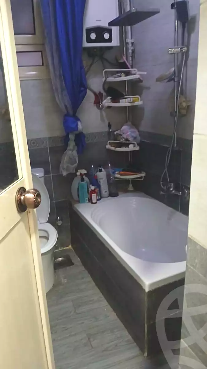 https://aqarmap.com.eg/ar/listing/6832019-for-sale-cairo-shoubra-el-sahel-emtedad-ahmed-helmy-st