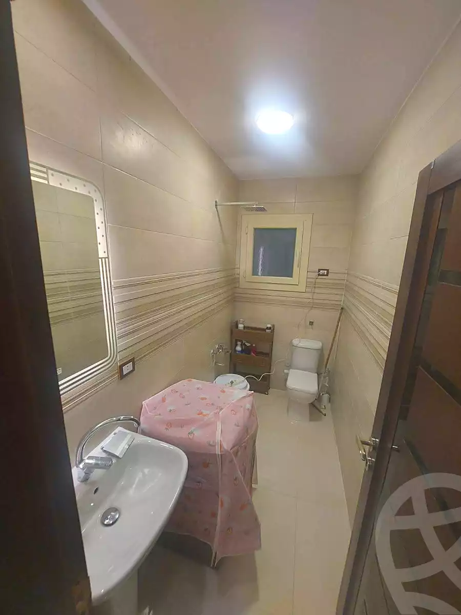 https://aqarmap.com.eg/ar/listing/6832044-for-sale-cairo-helwan-el-shareaa-el-sharby-st