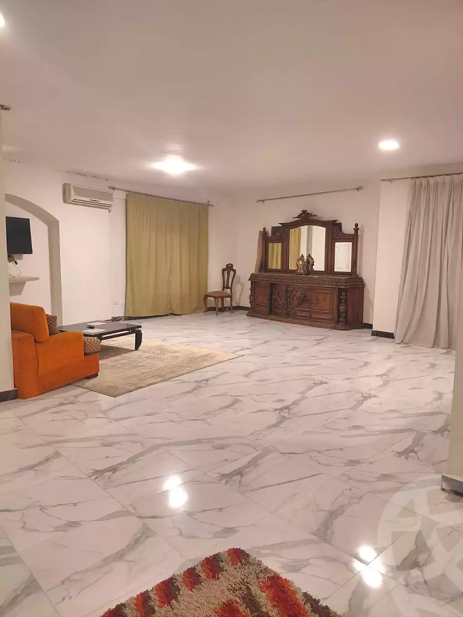 https://aqarmap.com.eg/ar/listing/6832189-for-rent-cairo-6th-of-october-compounds-blm-fyl