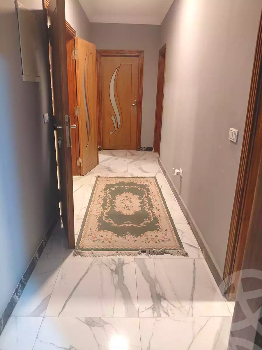 https://aqarmap.com.eg/ar/listing/6832189-for-rent-cairo-6th-of-october-compounds-blm-fyl