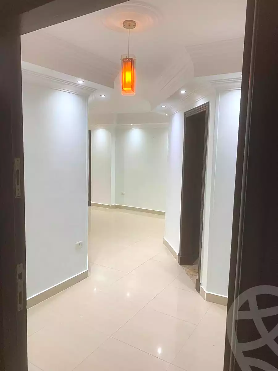 https://aqarmap.com.eg/ar/listing/6832206-for-rent-cairo-6th-of-october-el-ahyaa-neighborhood-4th-neighbourhood-1