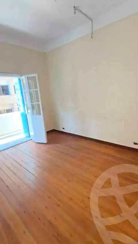 https://aqarmap.com.eg/ar/listing/6832670-for-rent-alexandria-ganaklis