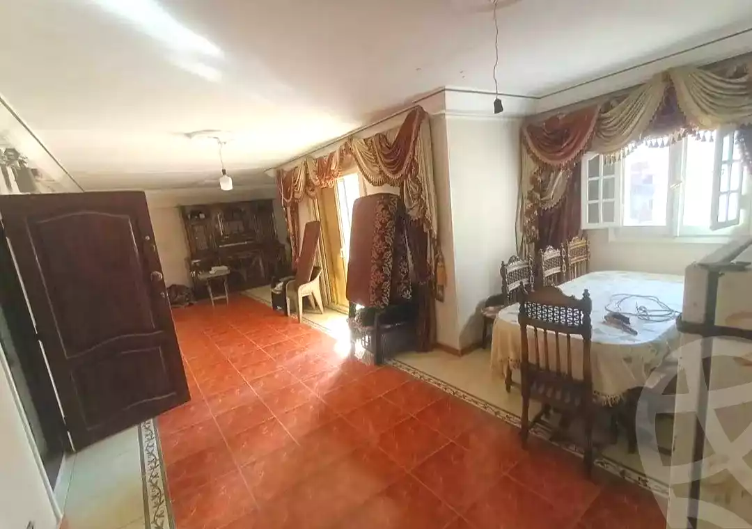 https://aqarmap.com.eg/ar/listing/6832830-for-sale-alexandria-sydy-bshr-sydy-bshr-bhry-khalil-hamada-st
