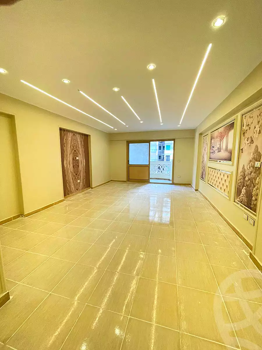 https://aqarmap.com.eg/ar/listing/6832960-for-sale-alexandria-sydy-bshr-sydy-bshr-bhry-gamal-abd-el-nasir-st
