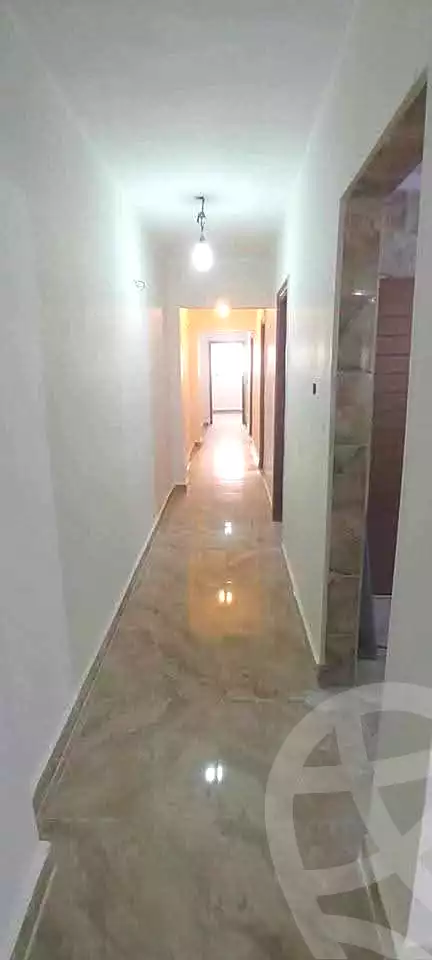 https://aqarmap.com.eg/ar/listing/6833035-for-sale-alexandria-sydy-bshr-sydy-bshr-bhry-street-16