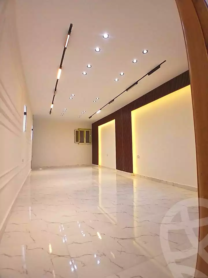 https://aqarmap.com.eg/ar/listing/6833455-for-sale-alexandria-l-jmy-lbytsh-ain-shams-st
