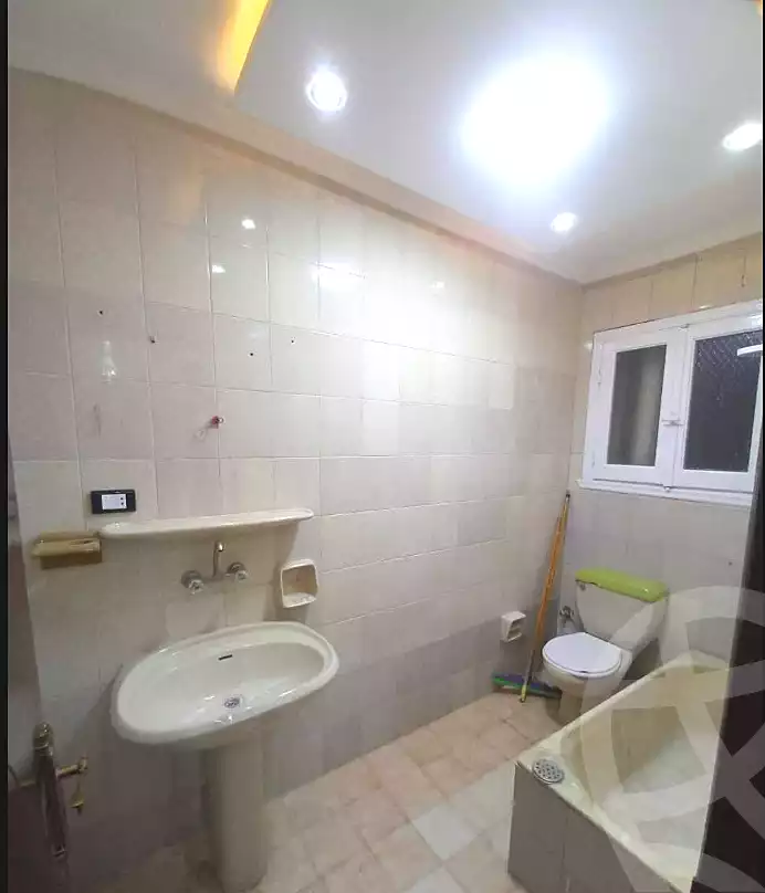https://aqarmap.com.eg/ar/listing/6833851-for-sale-alexandria-l-jmy-lbytsh-bianchiii