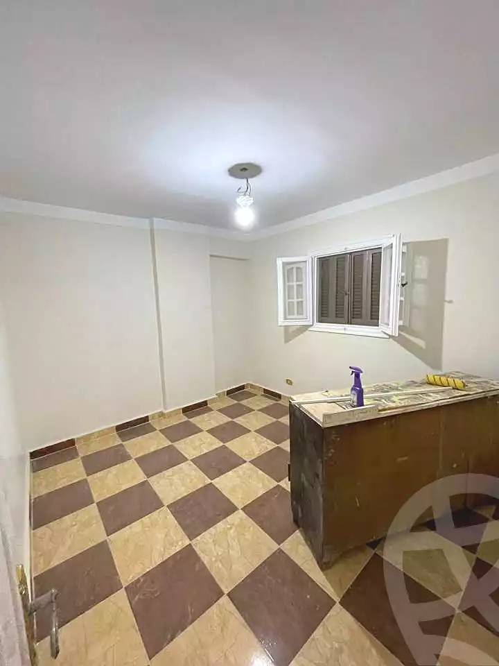 https://aqarmap.com.eg/ar/listing/6833984-for-sale-alexandria-sydy-bshr-sydy-bshr-qbly-hassan-refaat-st