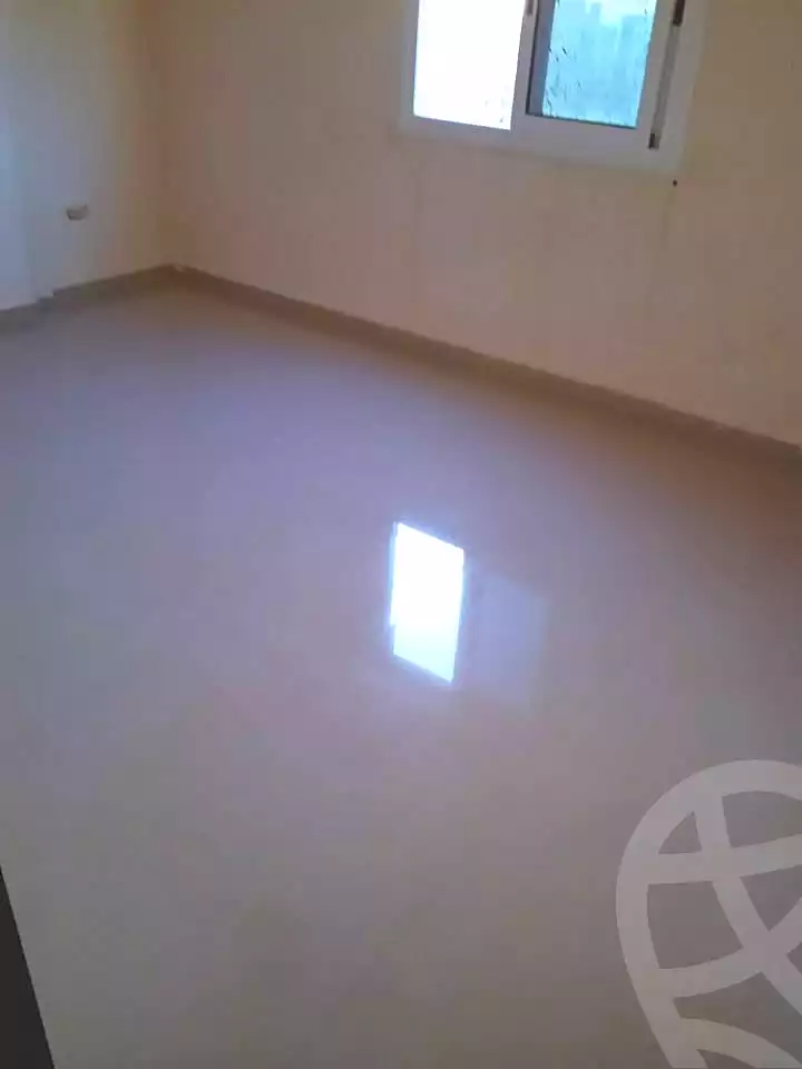 https://aqarmap.com.eg/ar/listing/6834010-for-rent-alexandria-ganaklis-shr-mrtdy-bsh