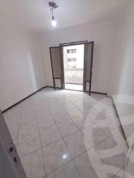 https://aqarmap.com.eg/ar/listing/6834266-for-sale-alexandria-sydy-bshr-sydy-bshr-bhry-shr-khld-bn-lwlyd