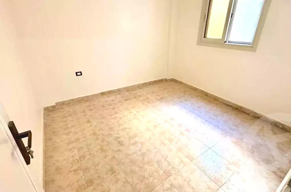 https://aqarmap.com.eg/ar/listing/6834505-for-rent-alexandria-ganaklis