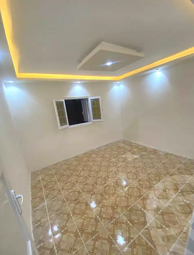 https://aqarmap.com.eg/ar/listing/6834557-for-sale-alexandria-al-agamy-lbytsh-el-saleheen-mosque-st