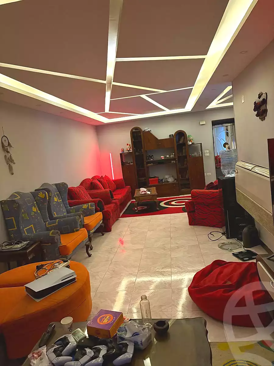 https://aqarmap.com.eg/ar/listing/6834592-for-sale-cairo-helwan-helwan-el-sharkeya-ryad-pasha-st
