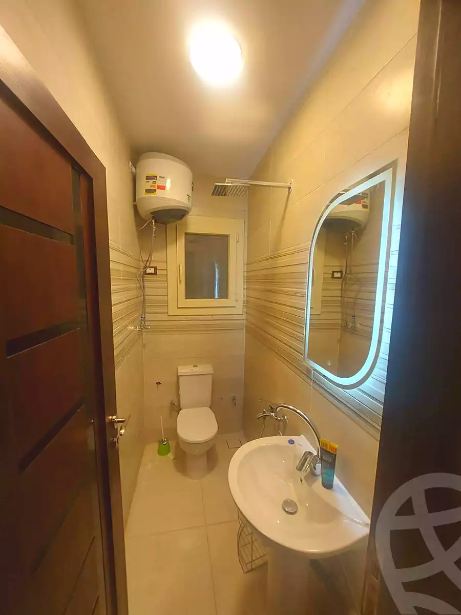 https://aqarmap.com.eg/ar/listing/6834912-for-sale-cairo-helwan-el-shareaa-el-sharby-st