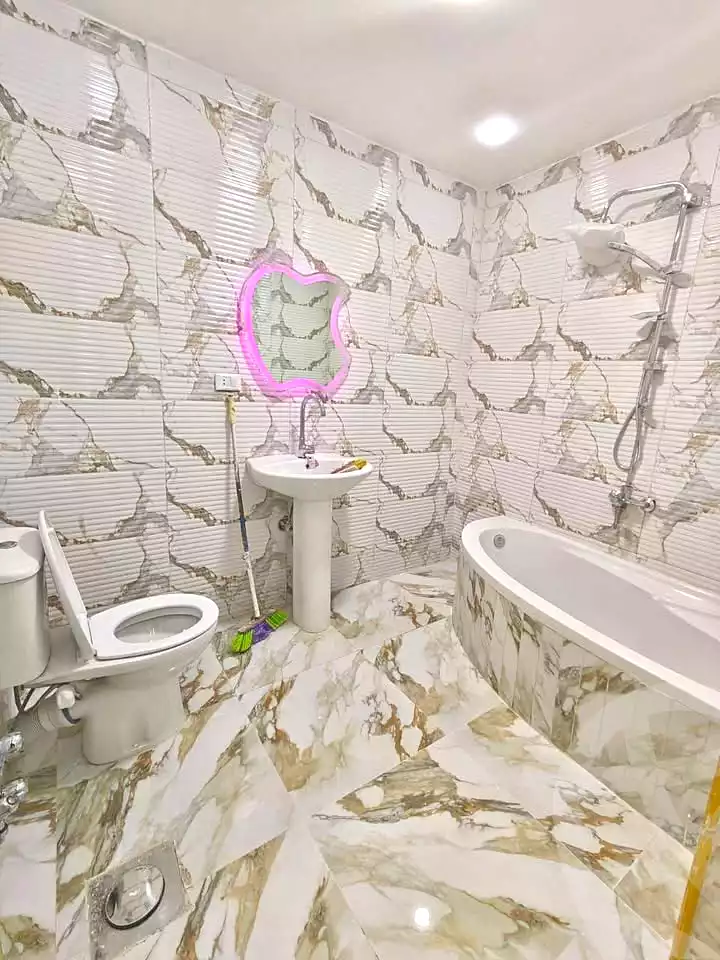 https://aqarmap.com.eg/ar/listing/6834712-for-sale-alexandria-sydy-bshr-sydy-bshr-bhry-gamal-abd-el-nasir-st