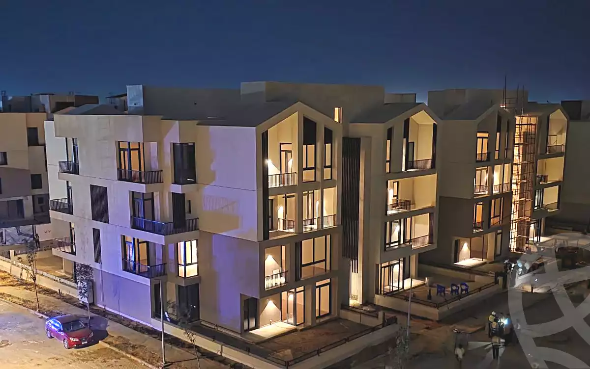 https://aqarmap.com.eg/ar/listing/6835426-for-sale-cairo-el-sheikh-zayed-city-lshykh-zyd-ljdyd-vye
