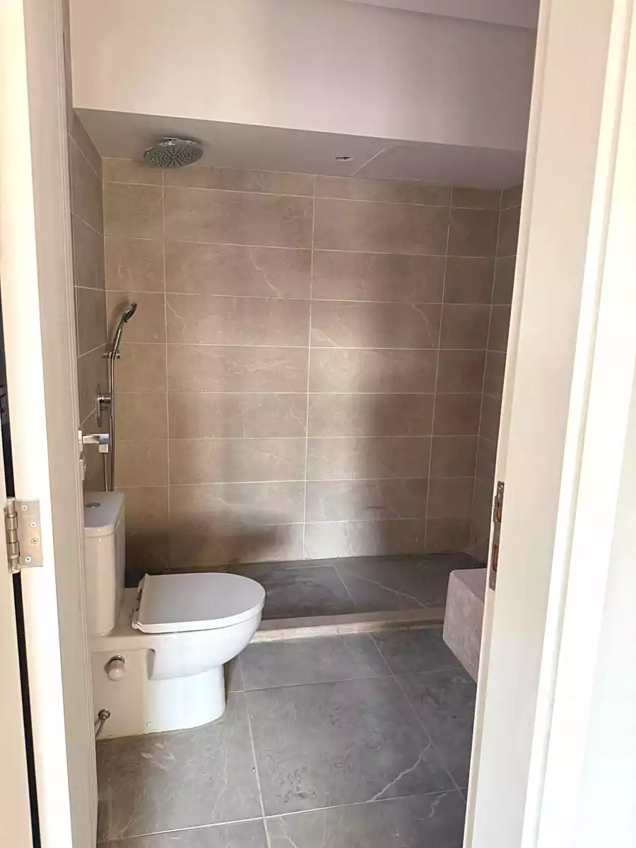 https://aqarmap.com.eg/en/listing/6835449-for-sale-cairo-el-sheikh-zayed-city-compounds-kmbwnd-fyldj-wyst-dr-llttwyr