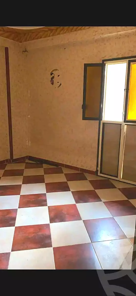 https://aqarmap.com.eg/ar/listing/6834683-for-rent-alexandria-l-jmy-bw-ywsf