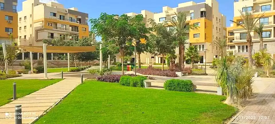 https://aqarmap.com.eg/en/listing/6835665-for-sale-cairo-el-sheikh-zayed-city-compounds