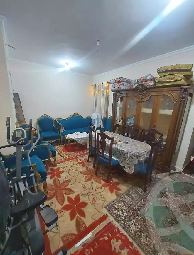https://aqarmap.com.eg/ar/listing/6836208-for-sale-cairo-helwan-el-shareaa-el-sharby-st