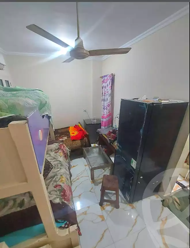 https://aqarmap.com.eg/ar/listing/6836208-for-sale-cairo-helwan-el-shareaa-el-sharby-st