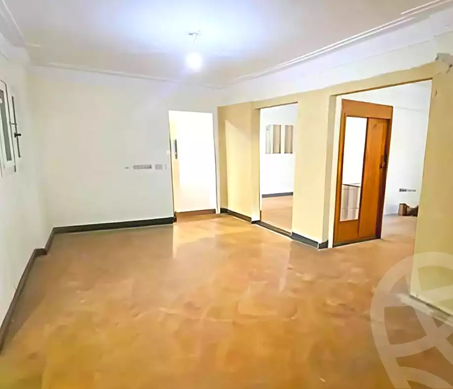 https://aqarmap.com.eg/en/listing/6836272-for-sale-alexandria-ganaklis