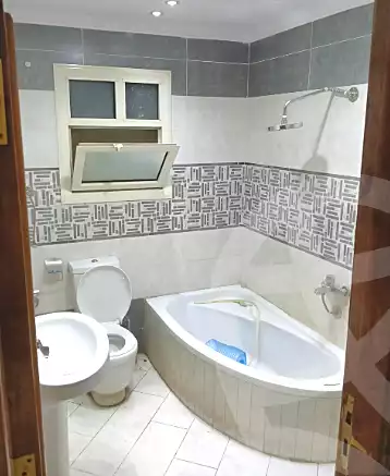 https://aqarmap.com.eg/en/listing/6836571-for-rent-cairo-el-haram-shareaa-el-haram