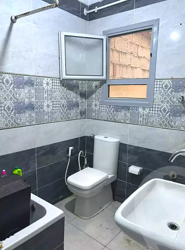 https://aqarmap.com.eg/ar/listing/6836668-for-rent-alexandria-al-agamy-lbytsh-abou-dib-st
