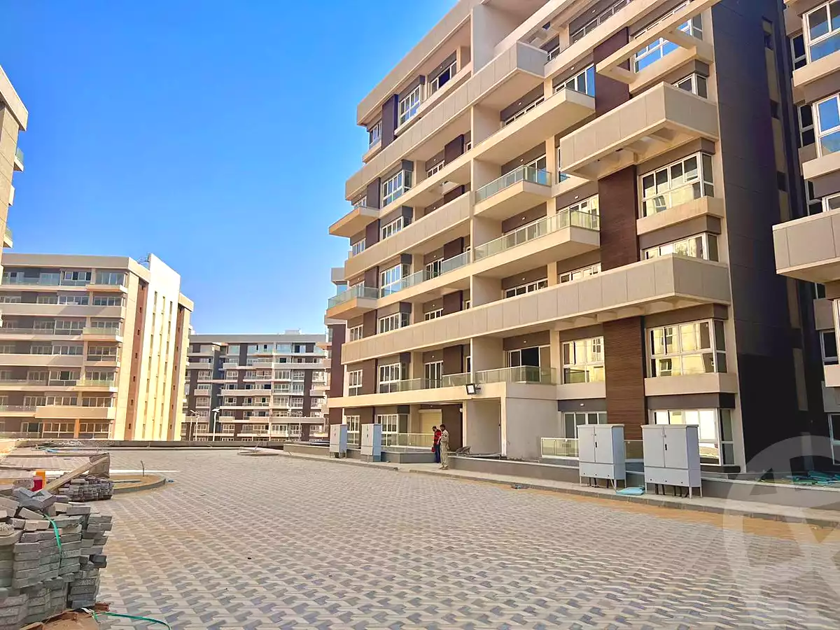 https://aqarmap.com.eg/en/listing/6837192-for-sale-cairo-new-administrative-capital-r7-syn-7