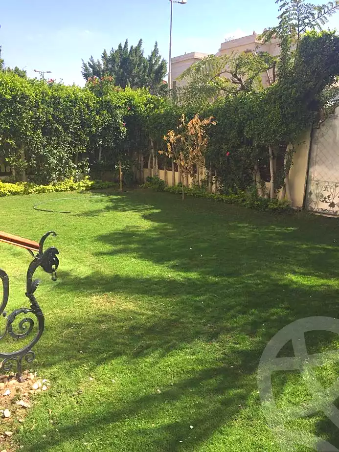 https://aqarmap.com.eg/en/listing/6837308-for-sale-cairo-el-sheikh-zayed-city-compounds-hadayek-el-mohandiseen