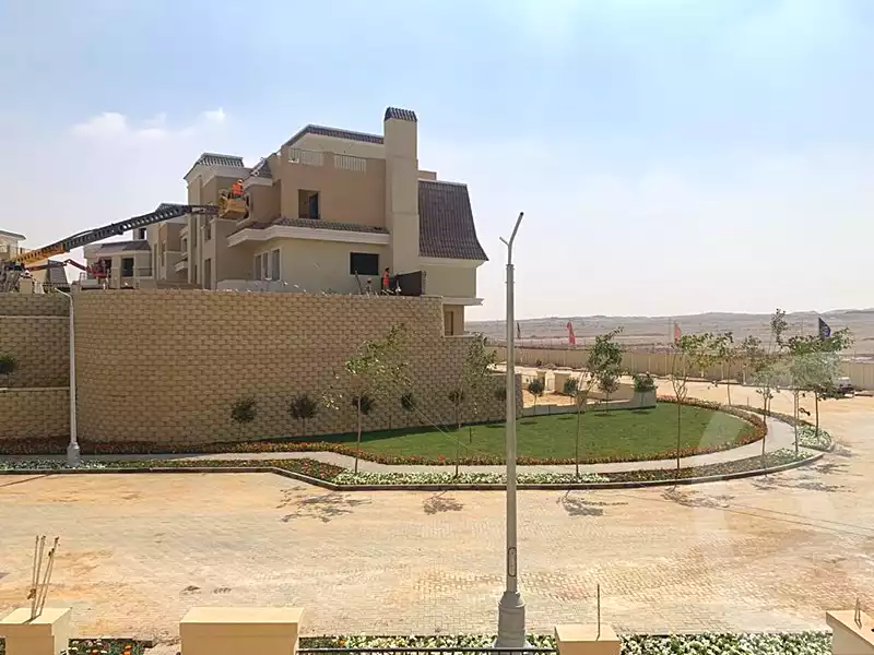 https://aqarmap.com.eg/ar/listing/6837215-for-sale-cairo-new-cairo-compounds-sarai-croons