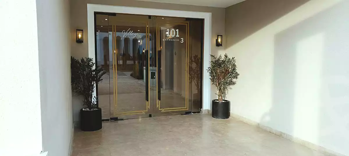 https://aqarmap.com.eg/en/listing/6837405-for-sale-cairo-el-sheikh-zayed-city-compounds-kmbwnd-fyldj-wyst-dr-llttwyr