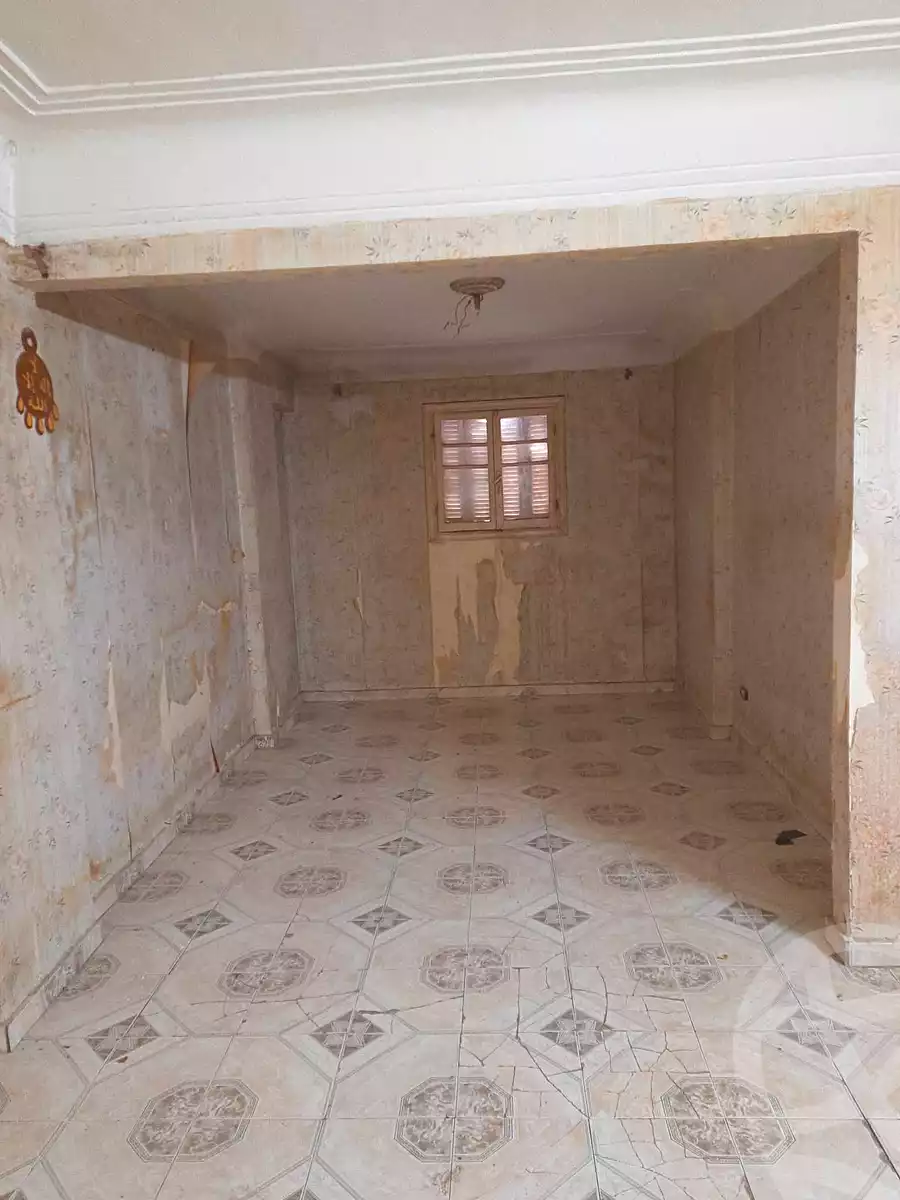 https://aqarmap.com.eg/en/listing/6837422-for-sale-alexandria-bakoos-cinema-layla-st