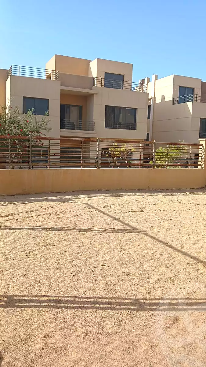 https://aqarmap.com.eg/en/listing/6837435-for-sale-cairo-el-sheikh-zayed-city-compounds-alma