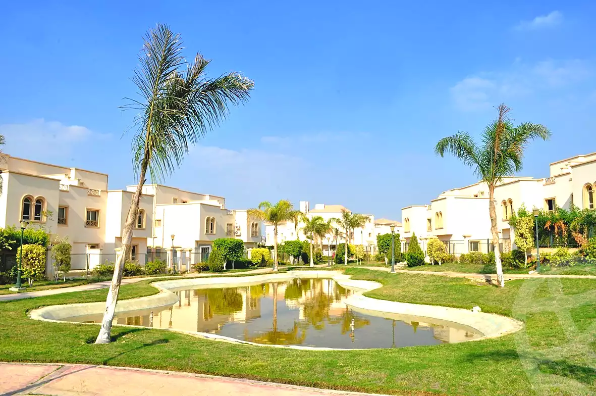 https://aqarmap.com.eg/en/listing/6837452-for-sale-cairo-el-sheikh-zayed-city-compounds-greens