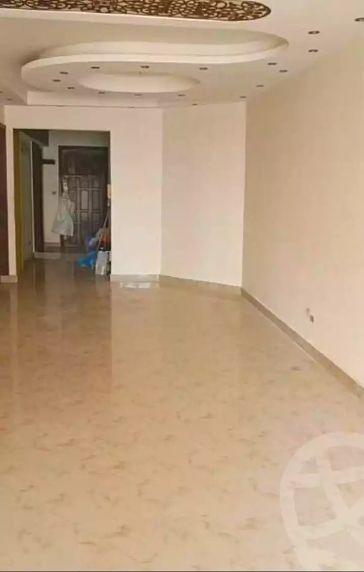 https://aqarmap.com.eg/ar/listing/6837579-for-sale-alexandria-ganaklis-shr-bw-qyr-tryq-lhry