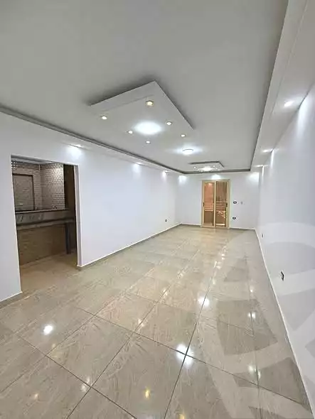 https://aqarmap.com.eg/ar/listing/6837878-for-sale-alexandria-el-asafra-shr-45