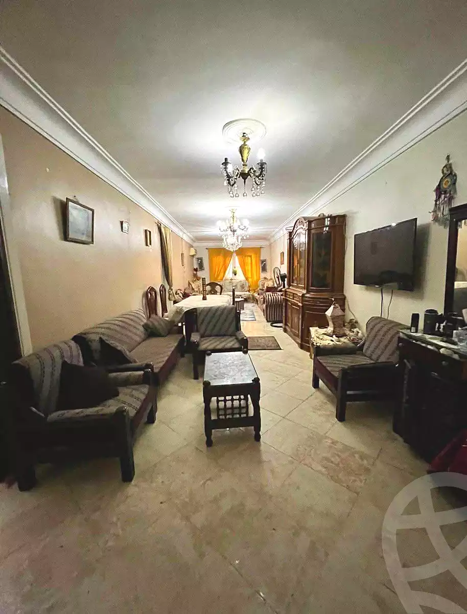 https://aqarmap.com.eg/en/listing/6838134-for-sale-alexandria-ganaklis
