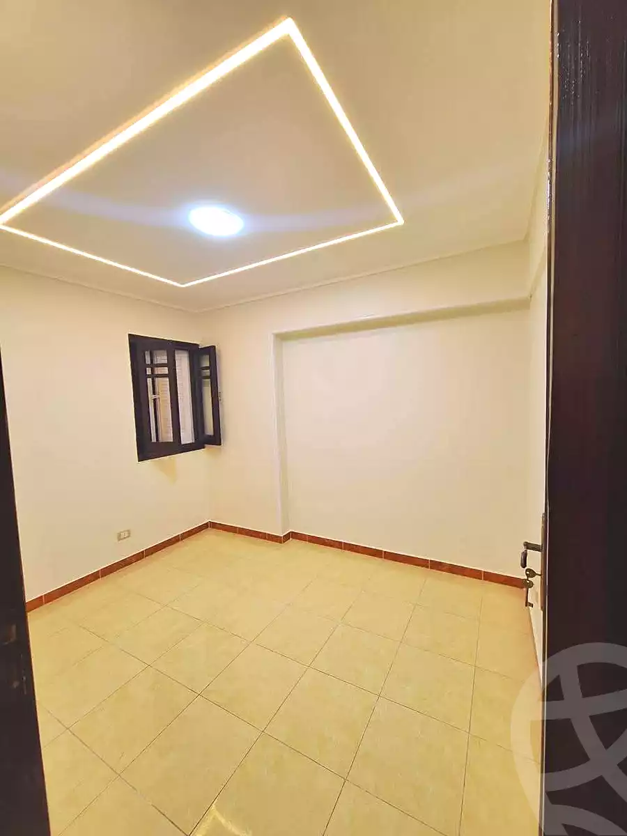 https://aqarmap.com.eg/ar/listing/6838267-for-sale-alexandria-sydy-bshr-sydy-bshr-bhry-street-16