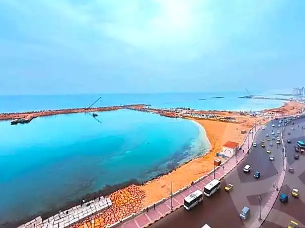 https://aqarmap.com.eg/ar/listing/6838304-for-sale-alexandria-el-saraya-el-geish-rd