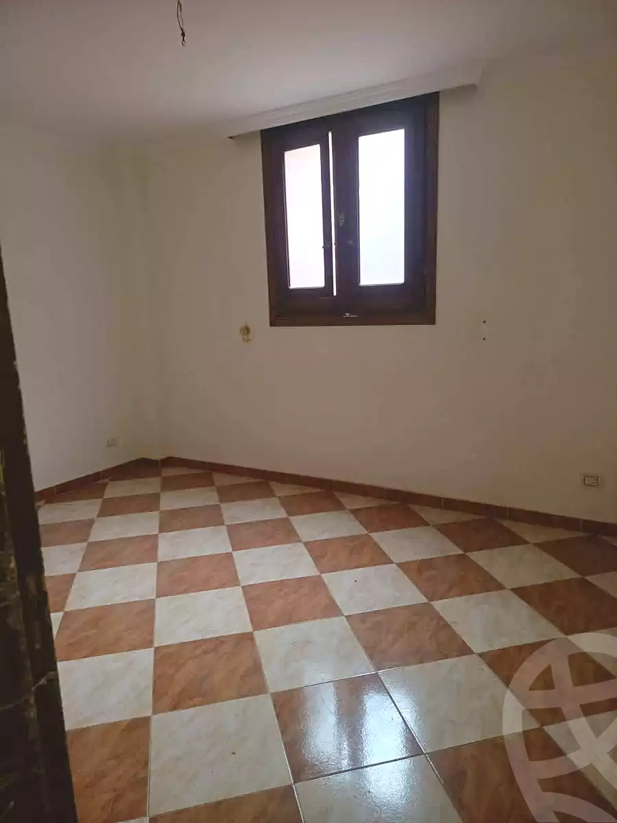 https://aqarmap.com.eg/ar/listing/6838394-for-sale-alexandria-al-agamy-lbytsh