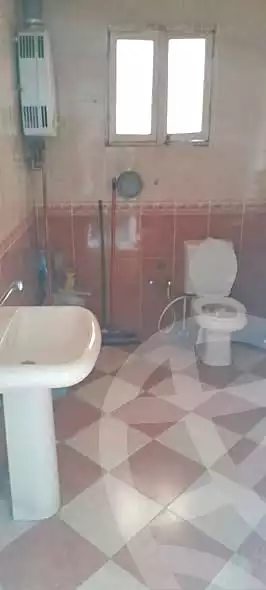 https://aqarmap.com.eg/en/listing/6838811-for-sale-cairo-helwan-helwan-el-sharkeya-heidar-st