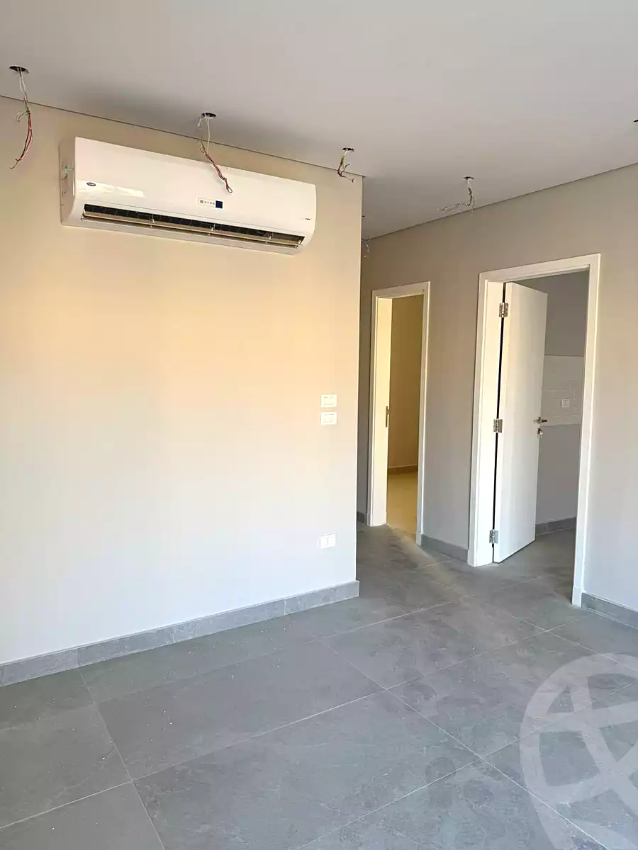 https://aqarmap.com.eg/ar/listing/6838831-for-sale-cairo-el-sheikh-zayed-city-compounds-kmbwnd-fyldj-wyst-dr-llttwyr