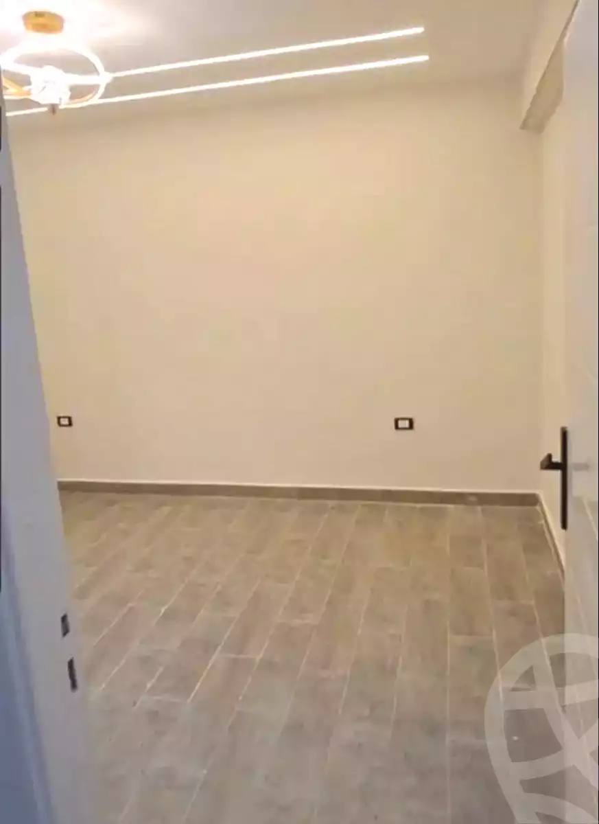https://aqarmap.com.eg/ar/listing/6839001-for-sale-alexandria-al-agamy-bw-ywsf